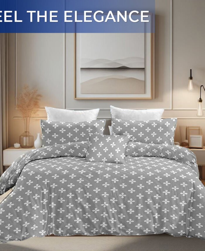 Bed cover with pillow cases