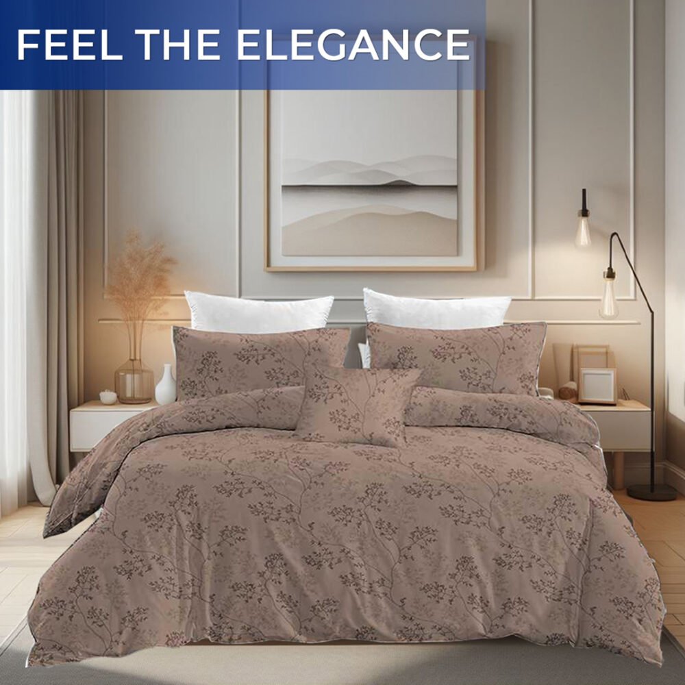 Bed cover with pillow cases